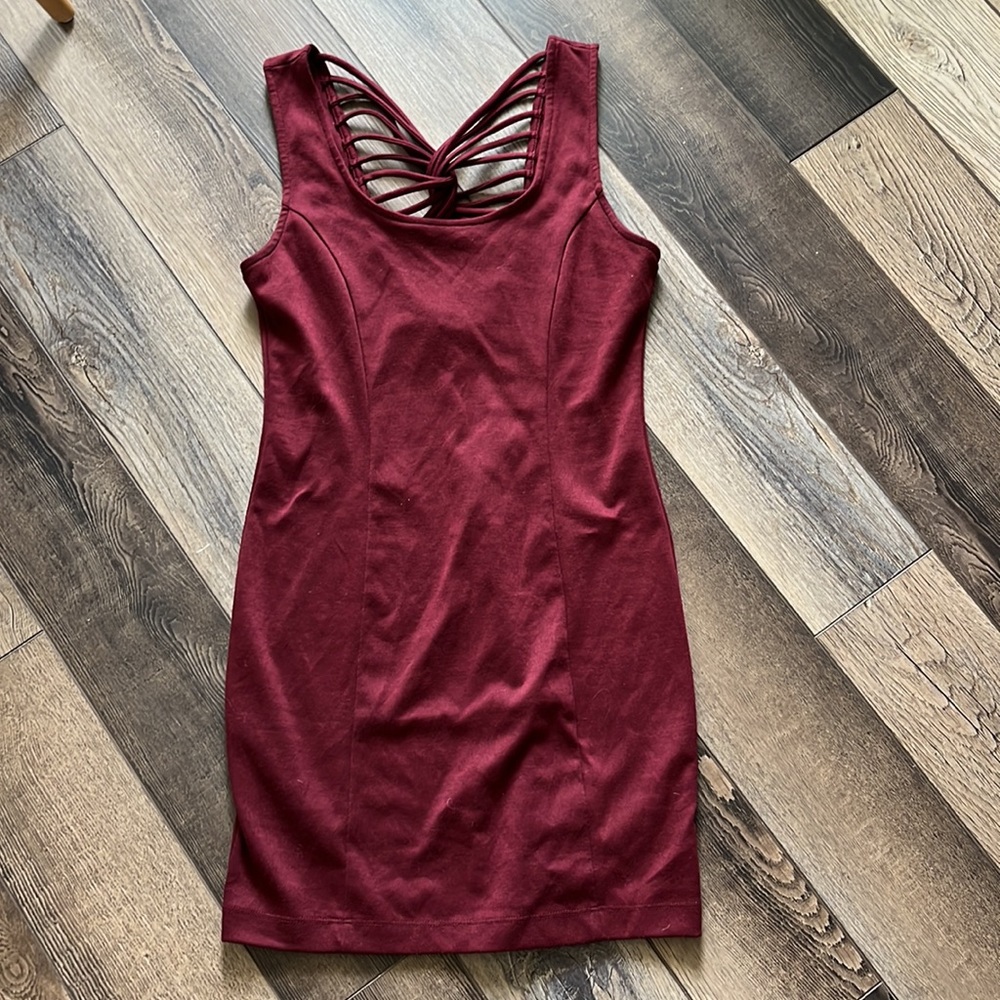 Burgundy Bodycon Mini Dress with Crisscross Back Women’s Size Medium